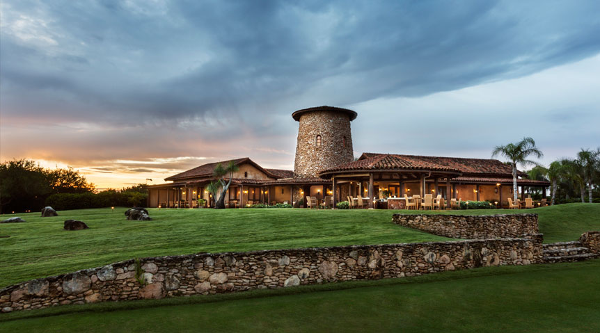 La Casa in Royal Isabela.