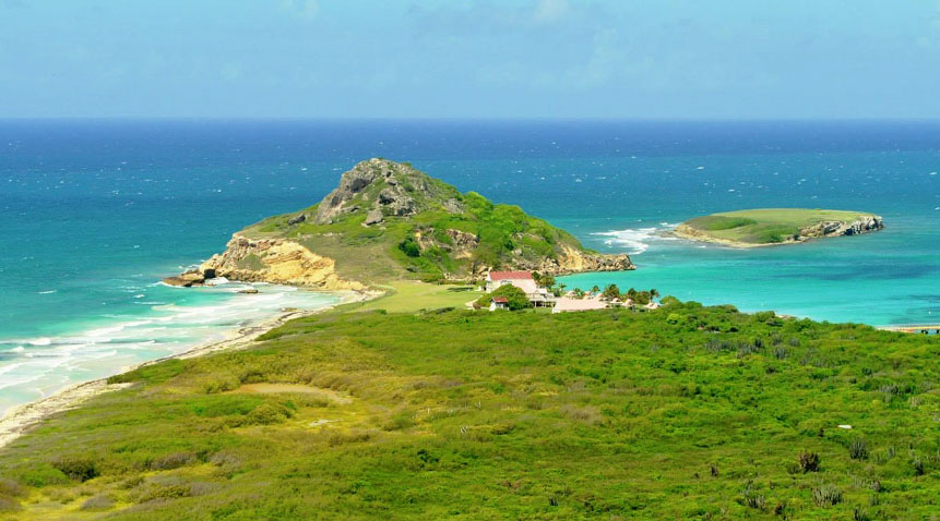 Caja de Muertos island in Ponce, a postcard perfect Caribbean key surrounding by crystal clear water just five miles off the coast